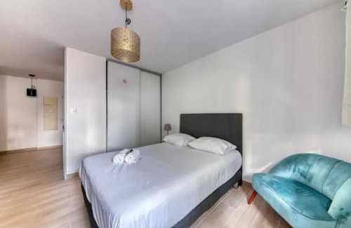 Part Dieu - Bir Hakeim Apartment | Cozy Studio Stay in Heart of Part Dieu - Rated 8/10