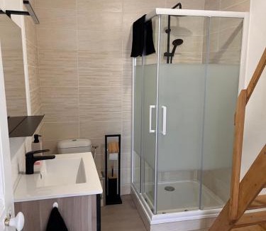Saint-Hippolyte Apartment | Newly Renovated Pet-Friendly Studio with Self Check-In
