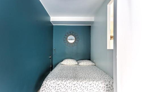 Prado - Republique Apartment | Cozy Studio Merle: Family-Friendly Getaway Rated 9.3/10