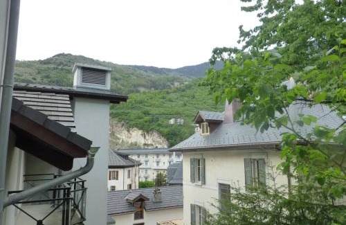 Brides-les-Bains Apartment | Cozy Studio Near Cable Car & Thermal Baths with Balcony
