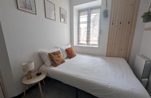 Paray-le-Monial Apartment | Cozy Studio Near City Center – Rated 8.7/10 by Guests