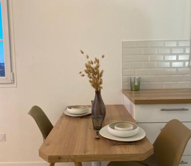 Saint-Serge Apartment | Cozy Studio Retreat, Child Friendly and Minutes from Center