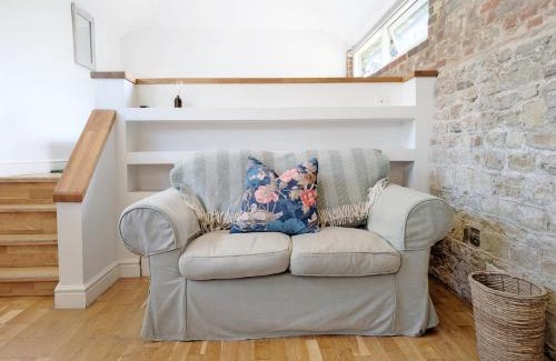 Rogate House | Studio Cottage - Rogate