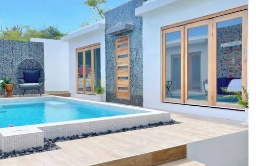 Piscadera Apartment | Inviting Studio with Pool and Open-Air Shower Experience