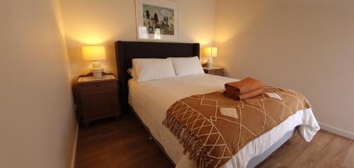 North Tamworth House | Cozy Studio Daruka with Pool and Kitchen Amenities