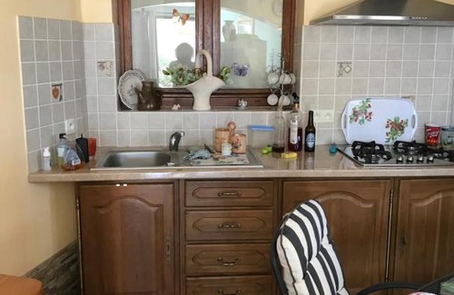 Vezzani Apartment | Cozy Studio with Pet-Friendly Amenities and High Ratings