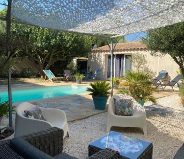 Pourcieux Apartment | Dreamy Studio Escape with Private Pool and Ocean View