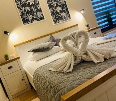 Eforie Nord Apartment | Top-Rated Studio Dear: Child-Friendly Stay Awaits