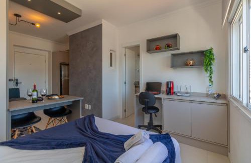 Centro Apartment | Sunny 13th Floor Retreat Near IMED with Hot Tub & Breakfast