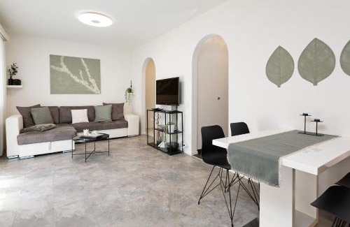 Ascona Apartment | Discover Studio di Martino: Pet & Child-Friendly Retreat