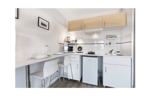 Cugnaux Apartment | Relax at Studio Diane III: Pool, Parking & Metro Access