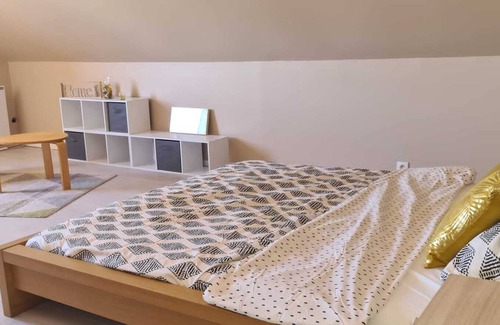 Courcouronnes Apartment | Cozy Studio Just 40 Mins from Paris - Perfect Getaway!