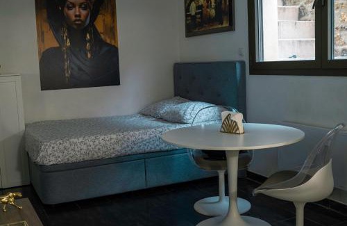 Neuilly-sur-Marne Apartment | Cozy Studio Douillet in Neuilly-sur-Marne Awaits You