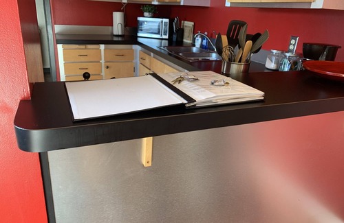 Sitka Apartment | Ocean & Mountain View Studio Downtown Apt. 7 - Rated 9.8