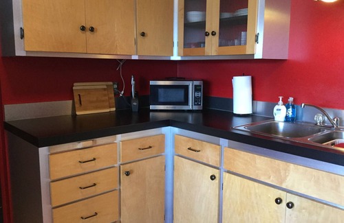 Sitka Apartment | Ocean & Mountain View Studio Downtown Apt. 7 - Rated 9.8