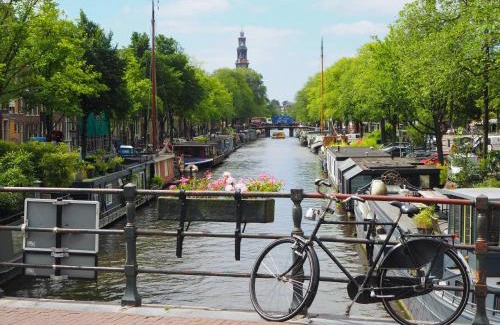 Jordaan Apartment | Cozy Studio Eelhouse: Highly Rated Stay at 8.3/10