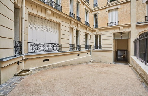 Chaillot Apartment | Studio Eiffel Tower/trocadero
