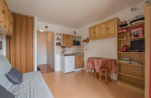 Samoens Apartment | Cozy Studio Ella in the Heart of the Village Awaits You