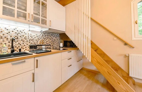Anthy-sur-Leman Apartment | Relaxing Studio in Nature with Spa Near the Lake
