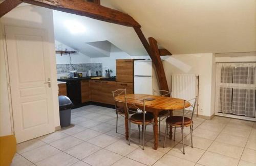 Bournand House | Idyllic Studio Retreat with Private Garden in Countryside