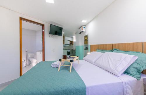 Jardim Rosas Apartment | Urban Retreat with Ocean View & Rooftop Pool - 9.8 Rated!