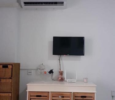 El Chaparral Apartment | Charming Studio Near Two Beautiful Lakes