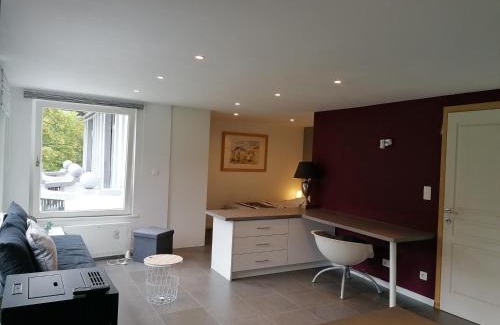 Bousval Apartment | Beautiful Studio Ephémère: Guest Rated 9/10 for Comfort