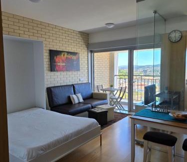 Campanha Apartment | Discover Studio Estádio do Dragão: Family-Friendly Retreat