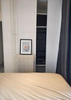 Gambetta Apartment | Urban Oasis in Paris: Pet-Friendly Studio with Terrace