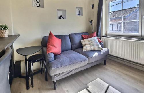 Fexhe-le-Haut-Clocher Apartment | Guest Favorite: Studio Félicie with 9/10 Review Score