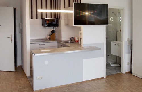 Neu-Isenburg Apartment | Cozy Studio Flat in the Heart of Isenburg Centre