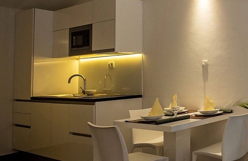 Rogoznica Apartment | Beachside Studio Flat with Ocean View in Rogoznica
