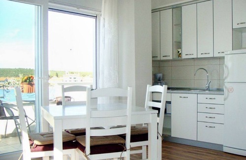 Sukosan Apartment | Beachside Studio Flat in Sukošan, Zadar with Ocean View