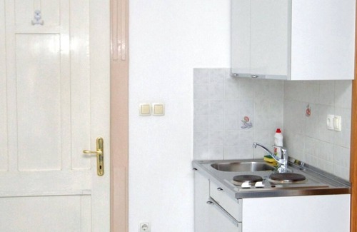 Selce Apartment | Perfect Studio Flat with Ocean View Near Selce Beach