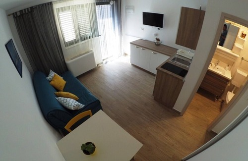 Brna Apartment | Exceptional Studio Flat with Ocean View in Brna, Korčula