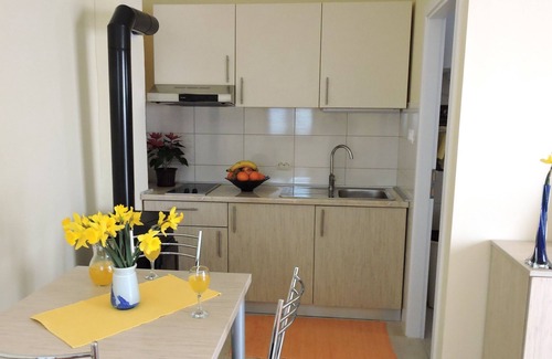 Veli Rat Apartment | Cozy Studio Flat with Ocean View in Veli Rat, Dugi Otok
