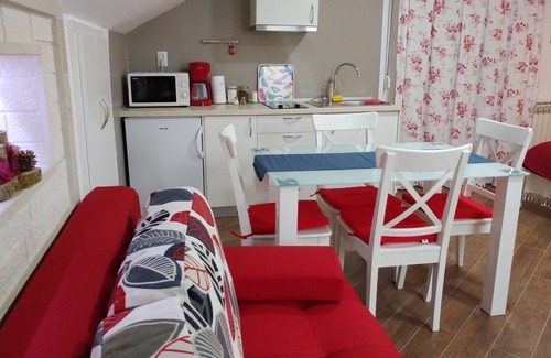Plat Apartment | Sea View Studio Flat with Balcony in Dubrovnik - 9.4/10