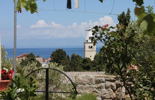 Cove Murtar Apartment | Idyllic Sea View Studio Flat with Terrace in Mali Lošinj
