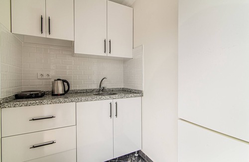 Istanbul City Center Apartment | Cozy Studio Flat with Terrace in Balat, Fatih