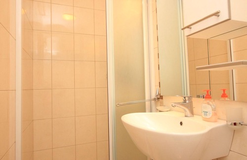 Kolocep Island Apartment | Charming Studio Flat with Terrace and Ocean View in Koločep