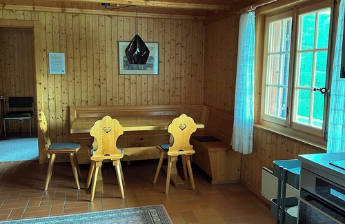 Jaun Apartment | Scenic Studio for 2-4 with Kitchen, Breakfast & 9.8 Ratings