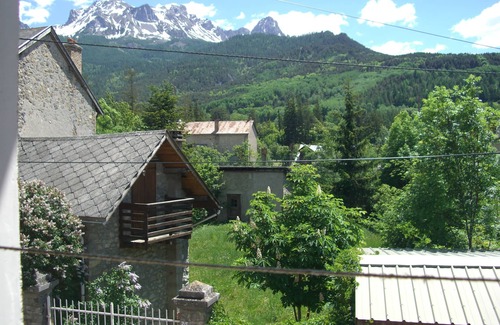 Barcelonnette Apartment | Charming Studio for Rent with Lake View in Barcelonnette