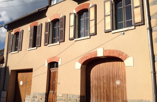 Barcelonnette Apartment | Charming Studio for Rent with Lake View in Barcelonnette