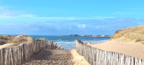 La Bernerie-en-Retz Apartment | Studio Framboises - Plage et commerces à proximité