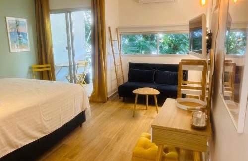 Pointe du Bout Apartment | Cozy Oceanfront Studio at Hotel Carayou - 4 Stars, Rated 9.5