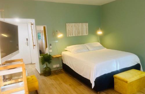 Pointe du Bout Apartment | Cozy Oceanfront Studio at Hotel Carayou - 4 Stars, Rated 9.5