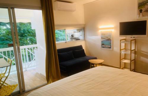 Pointe du Bout Apartment | Cozy Oceanfront Studio at Hotel Carayou - 4 Stars, Rated 9.5