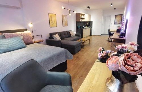 Kazanlak Apartment | Exceptional Studio Freyja: Family-Friendly Stay with Top Ratings