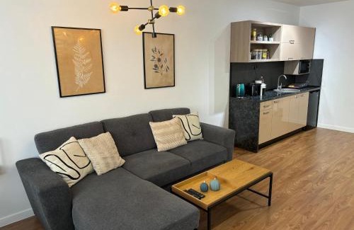 Kazanlak Apartment | Exceptional Studio Freyja: Family-Friendly Stay with Top Ratings