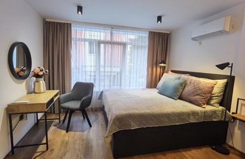 Kazanlak Apartment | Exceptional Studio Freyja: Family-Friendly Stay with Top Ratings